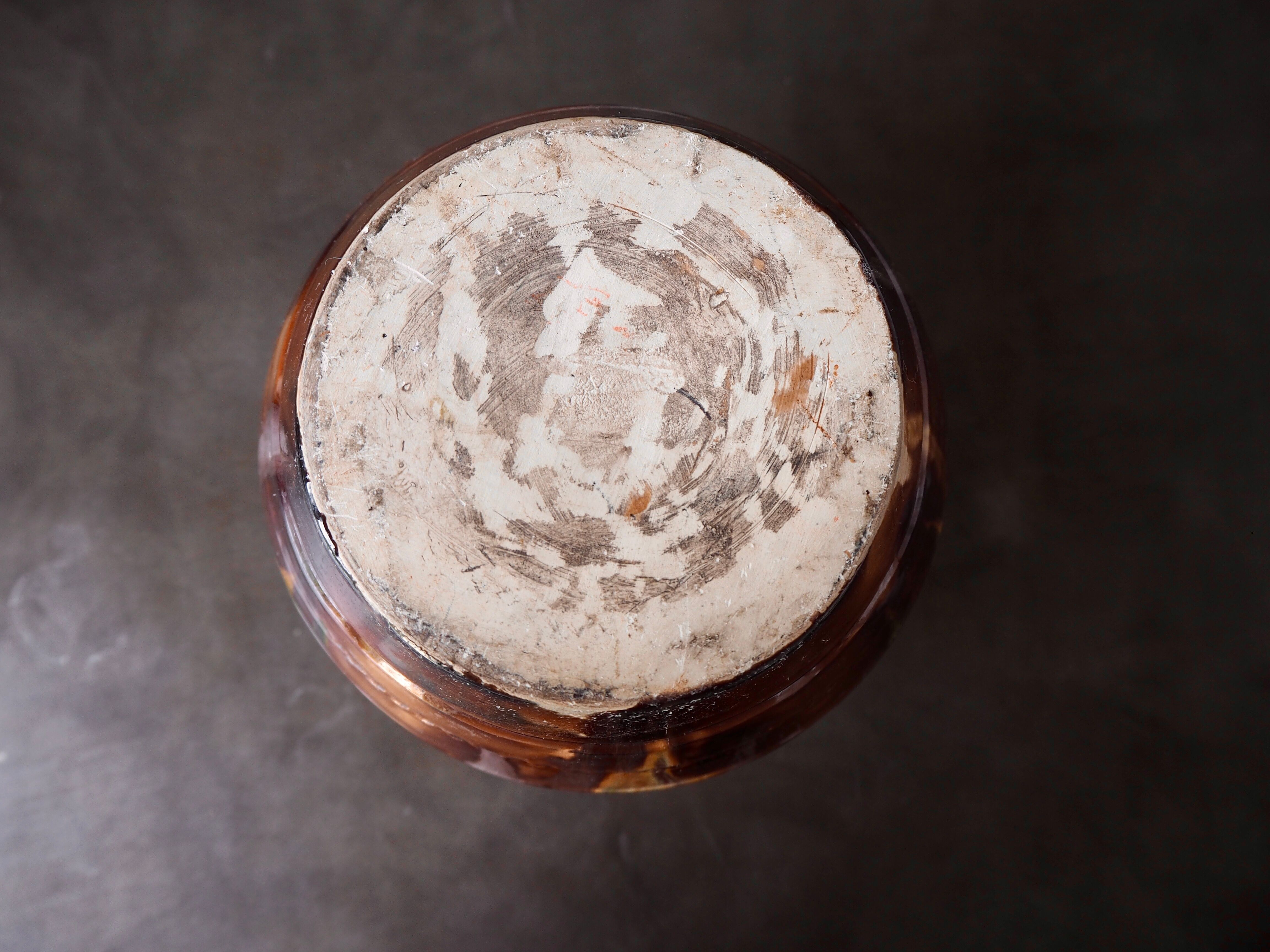 Glazed ceramic pot cover Provencal style