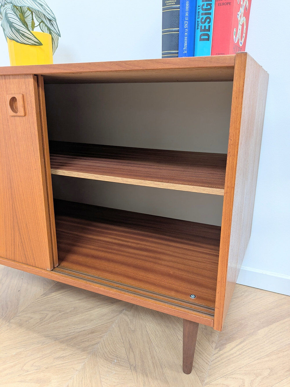 Buffet bas scandinave teck danois années 70