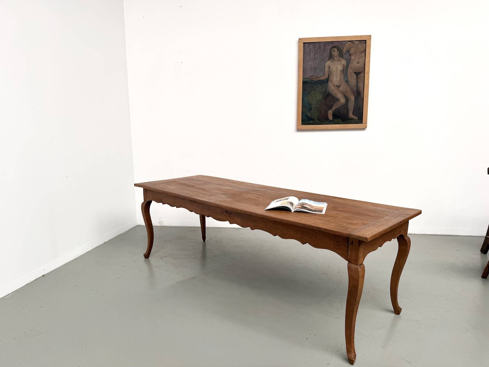Grande table de ferme en merisier massif des années 1900