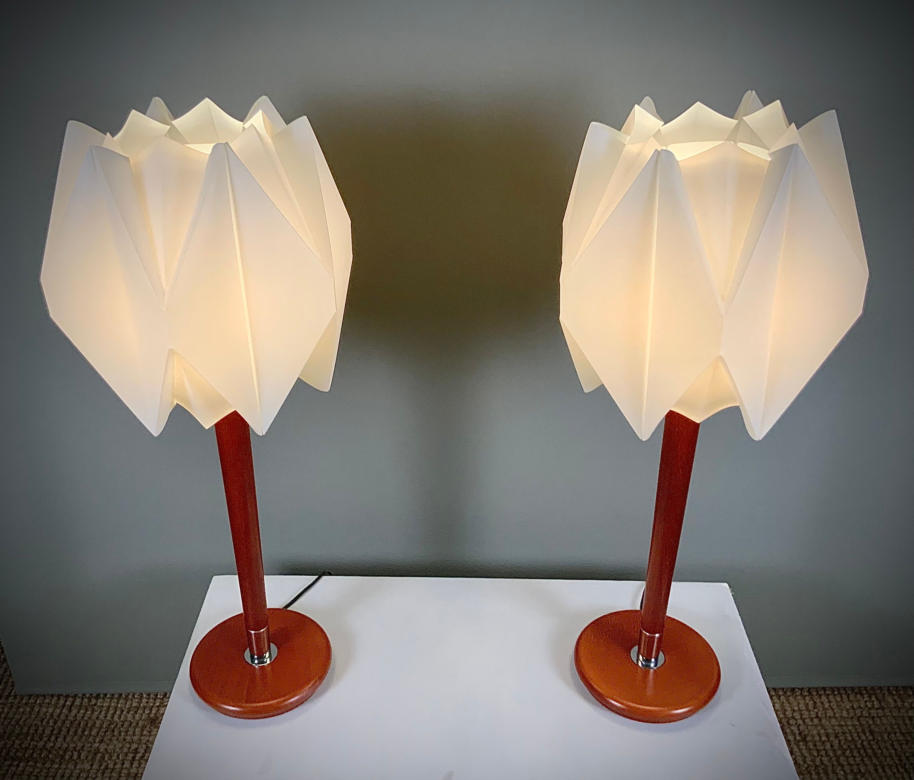 Pair of Scandinavian lamps