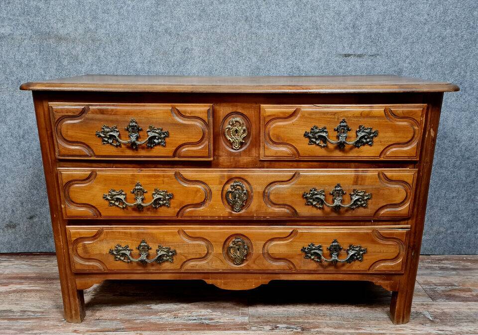 Commode arbalète style Louis XV en merisier massif vers 1900-1920