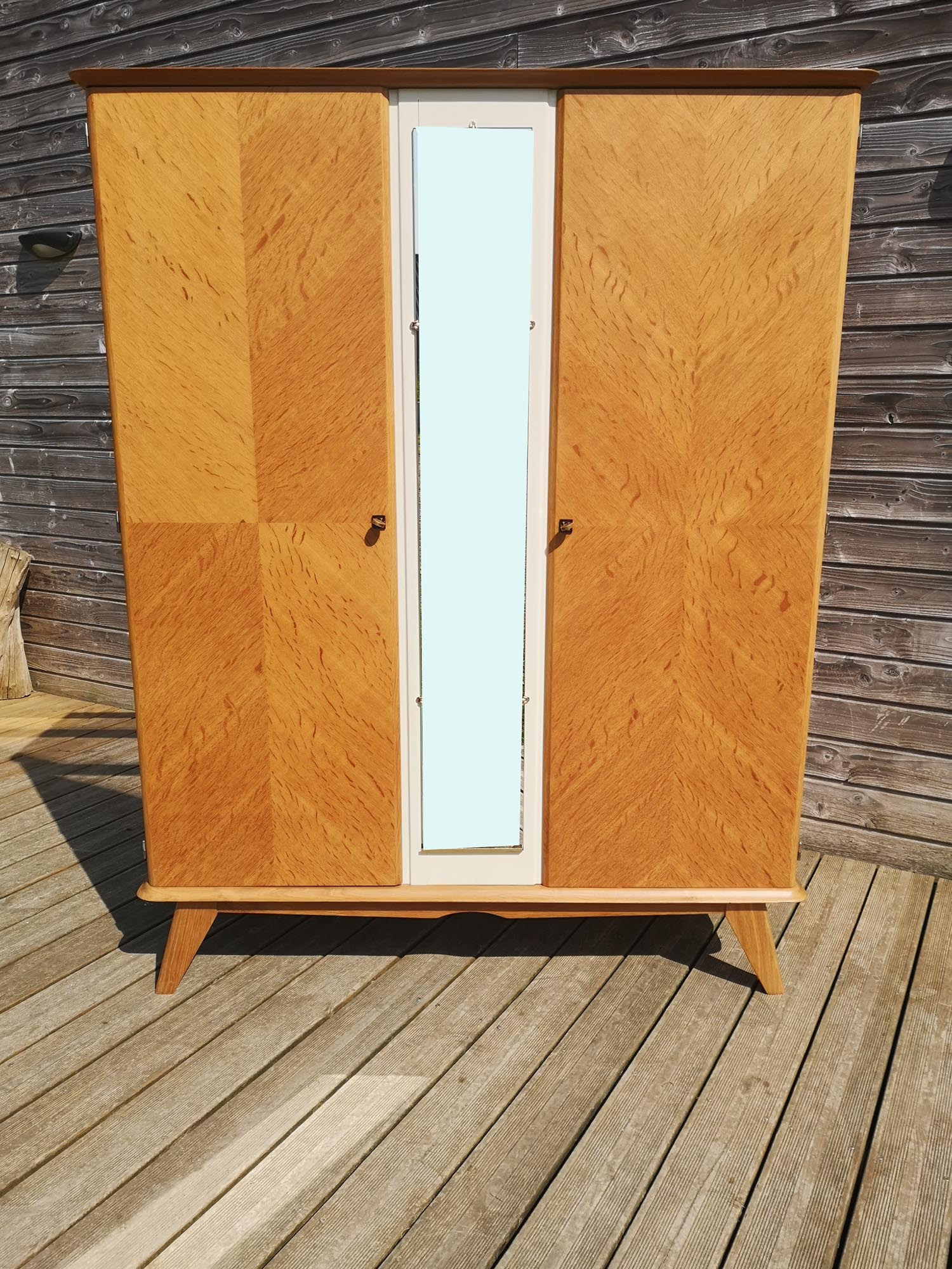 Vintage wardrobe feet compass