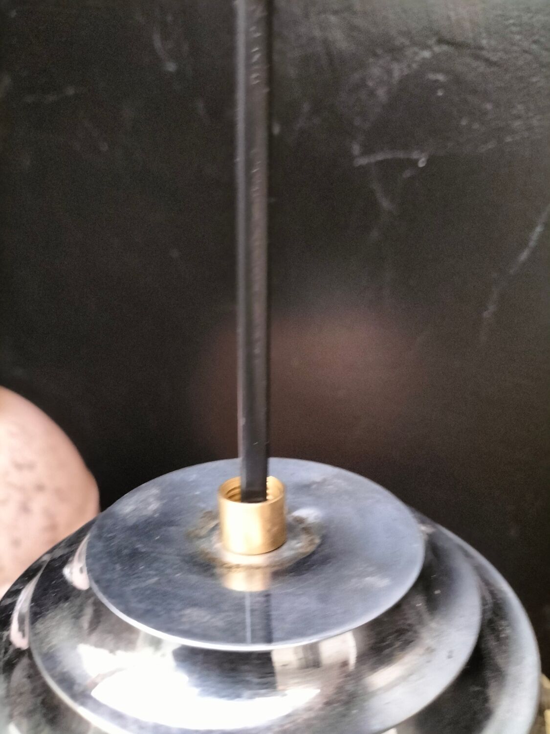 2 glass suspensions from Clichy