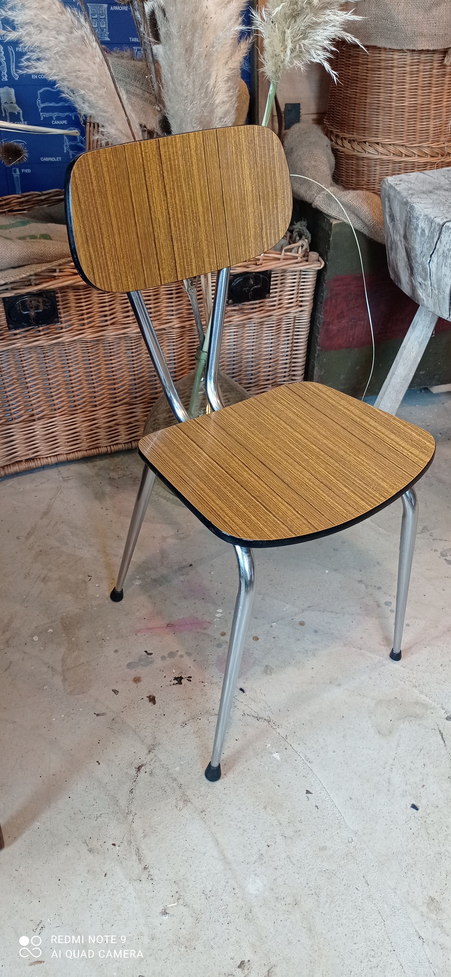 Lot chairs year 60 formica