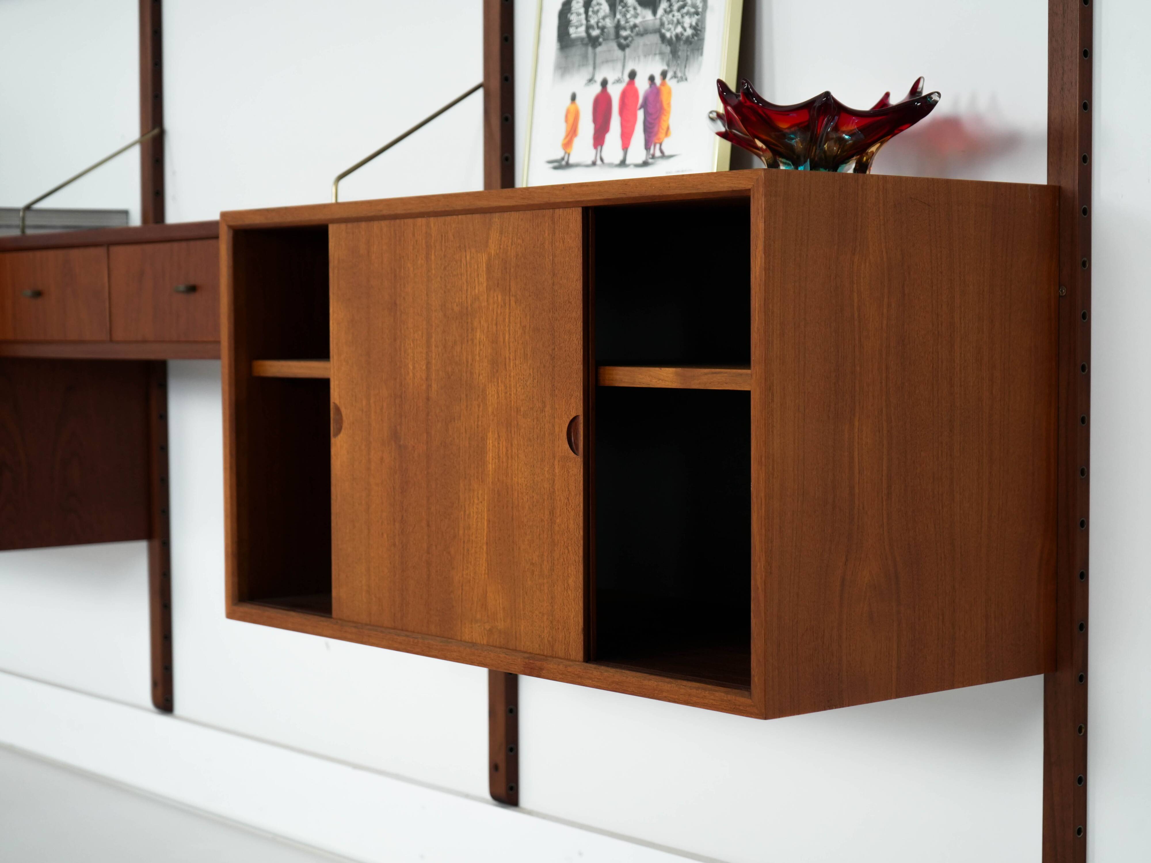 Teak shelving unit, Danish design, 1960s, designer: Poul Cadovius
