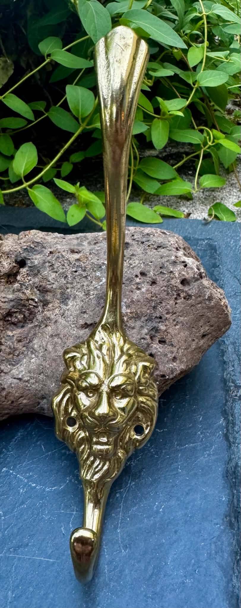 2 lion coat hooks in solid brass Art Nouveau
