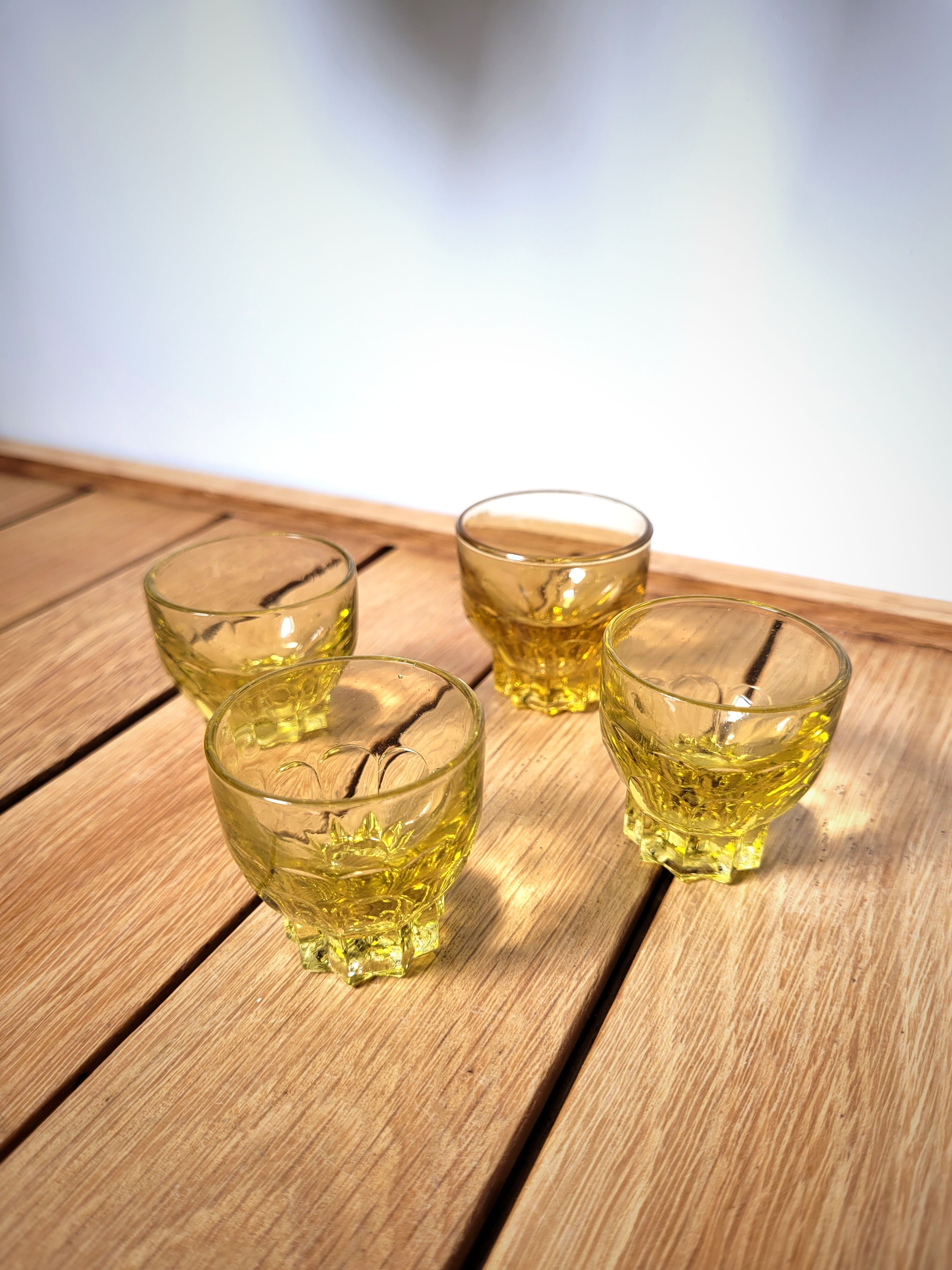 Set glasses shooter 1960