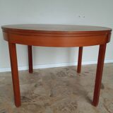 Round table