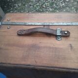 Flat trunk with wrought iron closures