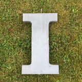 Ten letters sign in zinc material