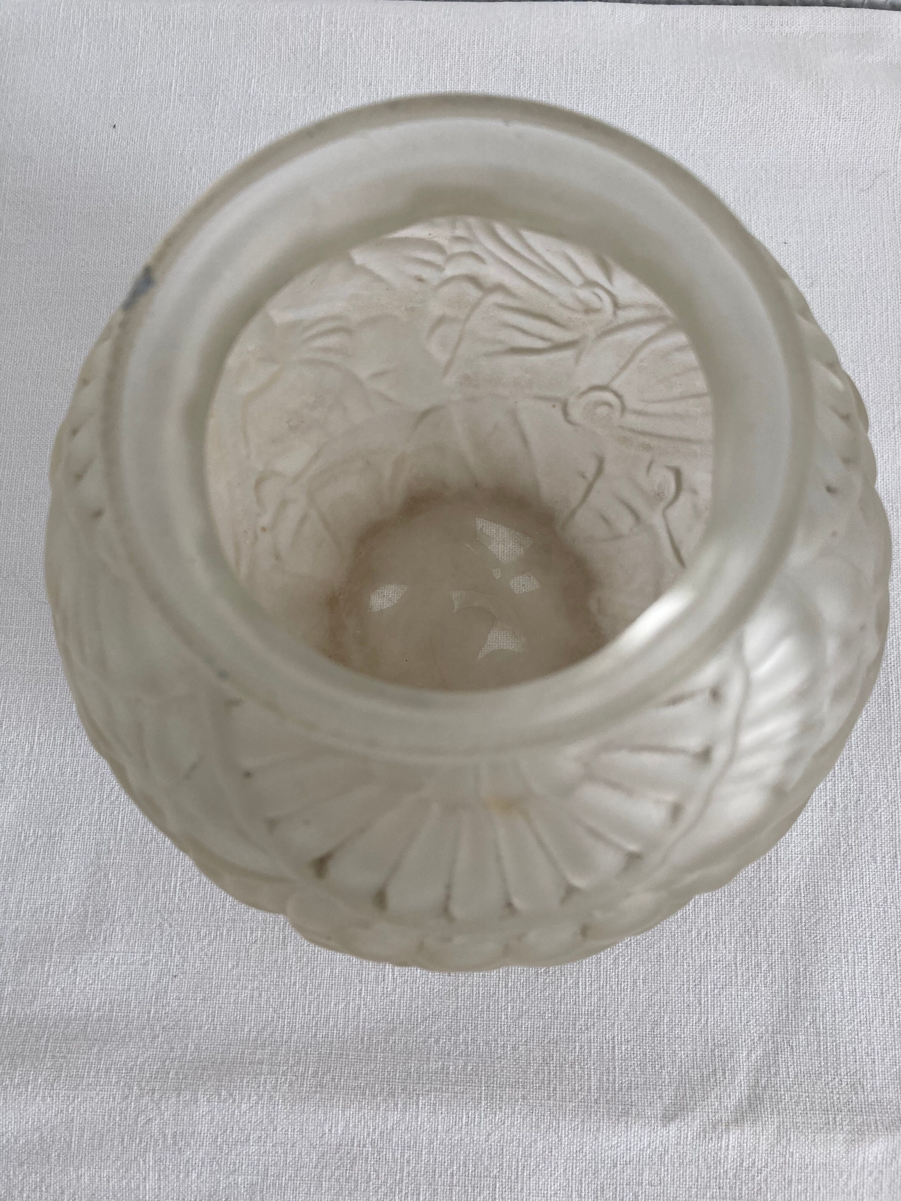 Art deco ball vase