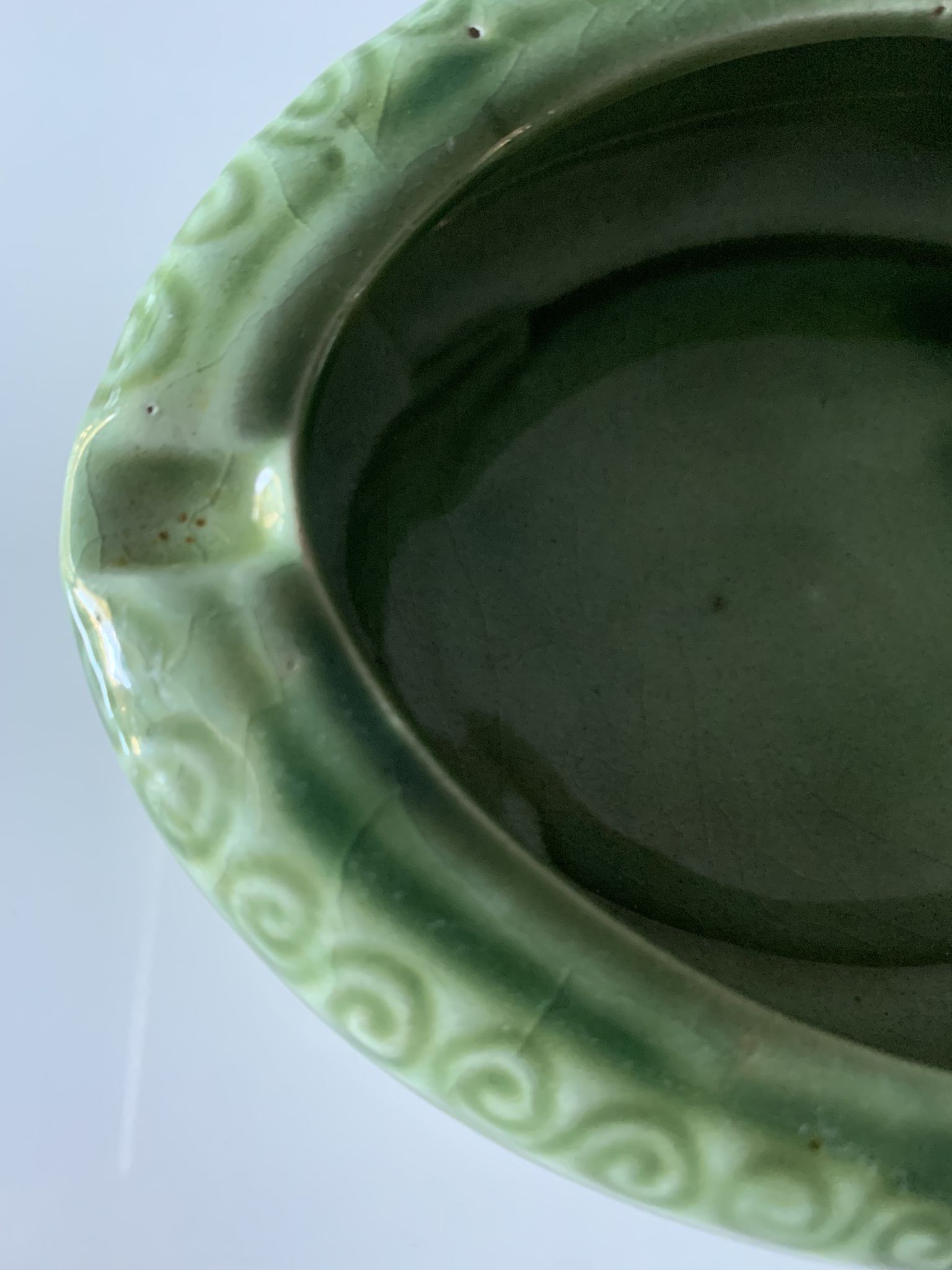 Cendrier arabesque vert