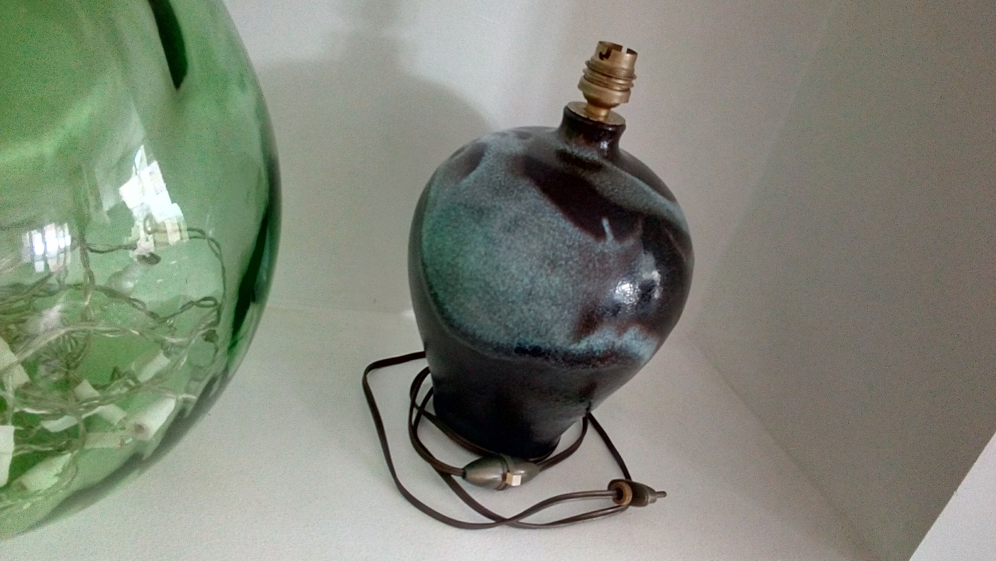 Enamelled stoneware lamp foot