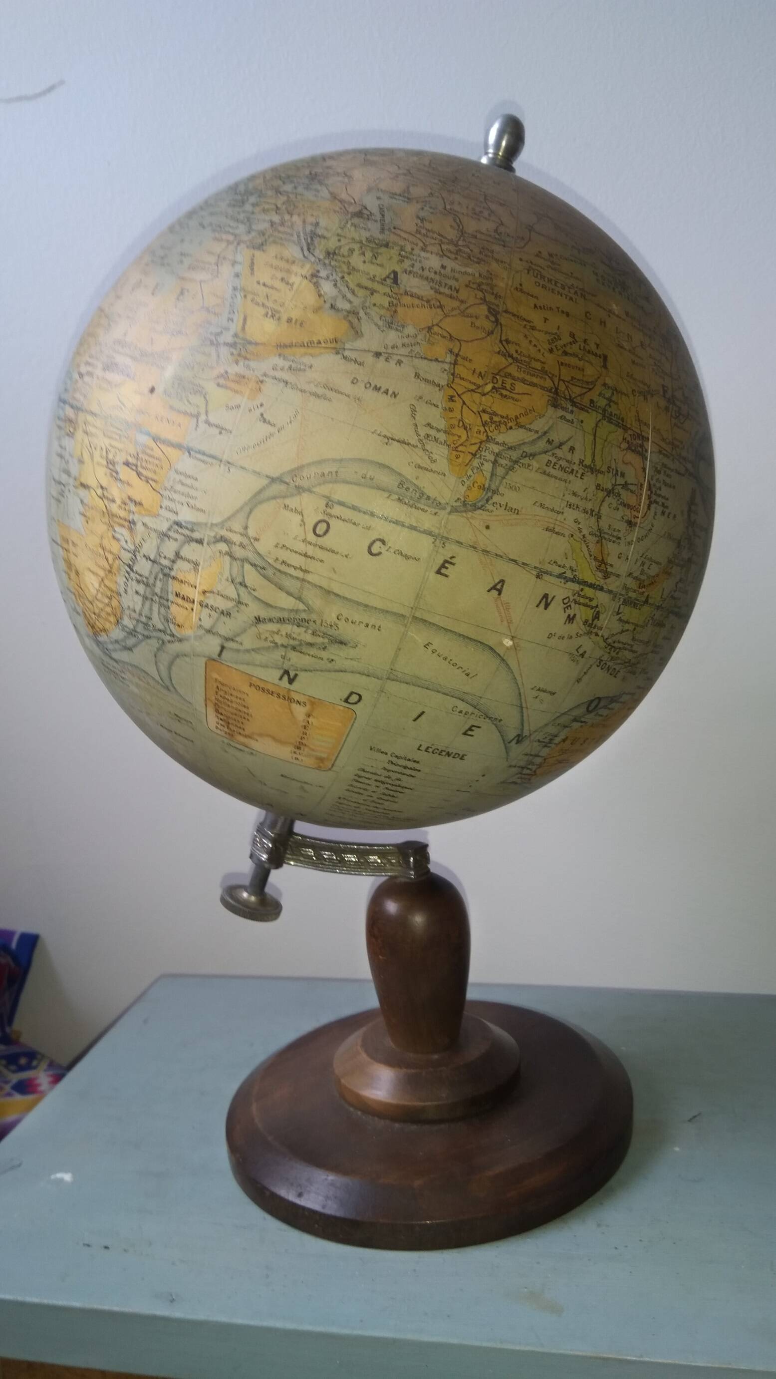 Terrestrial globe Forest Girard and barrere early 20th century