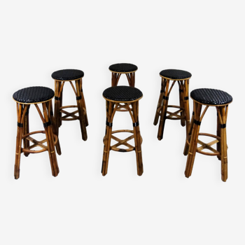 Ensemble de 6 tabourets de bar en rotin années 1970-80