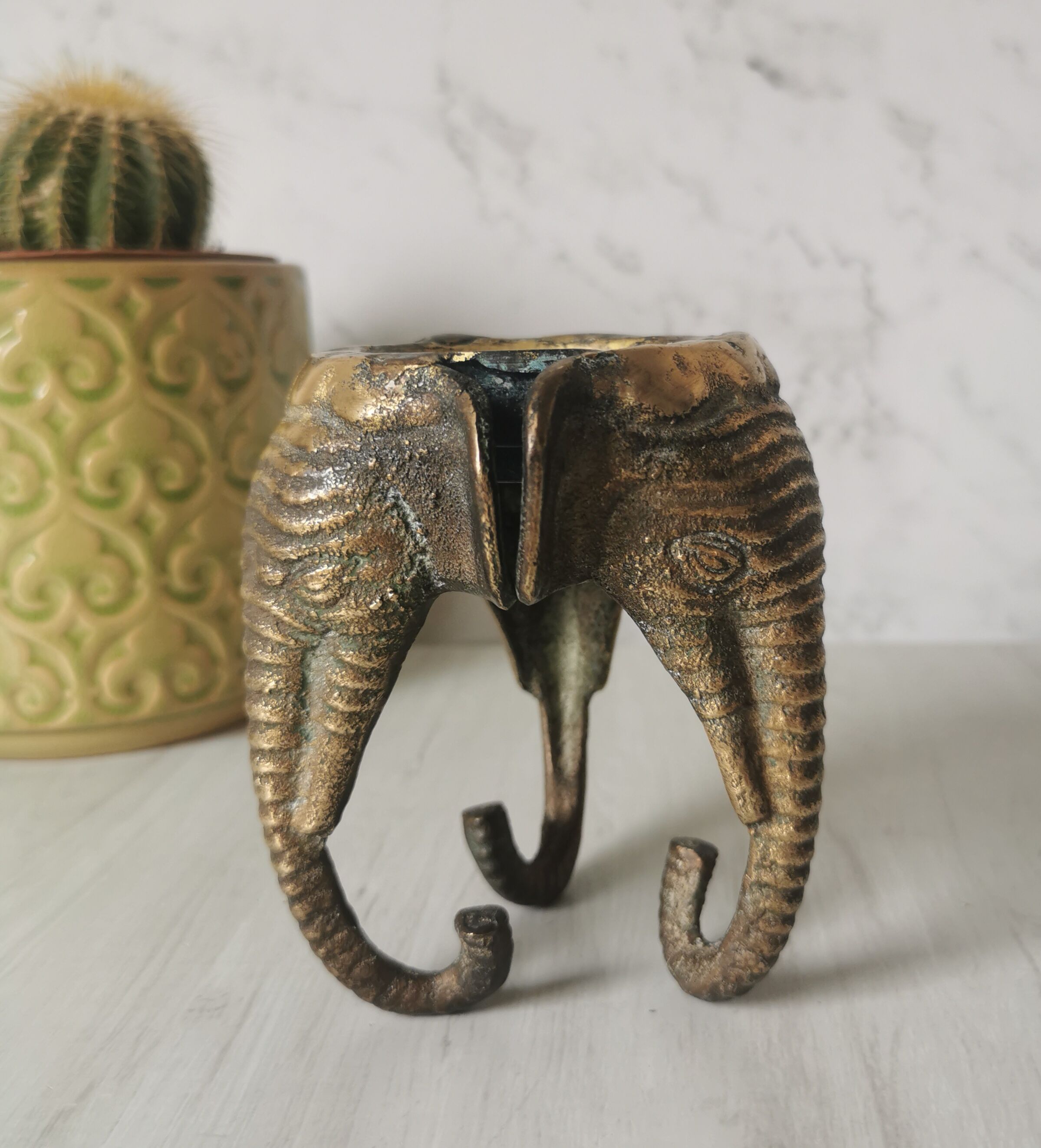 Candlestick elephants