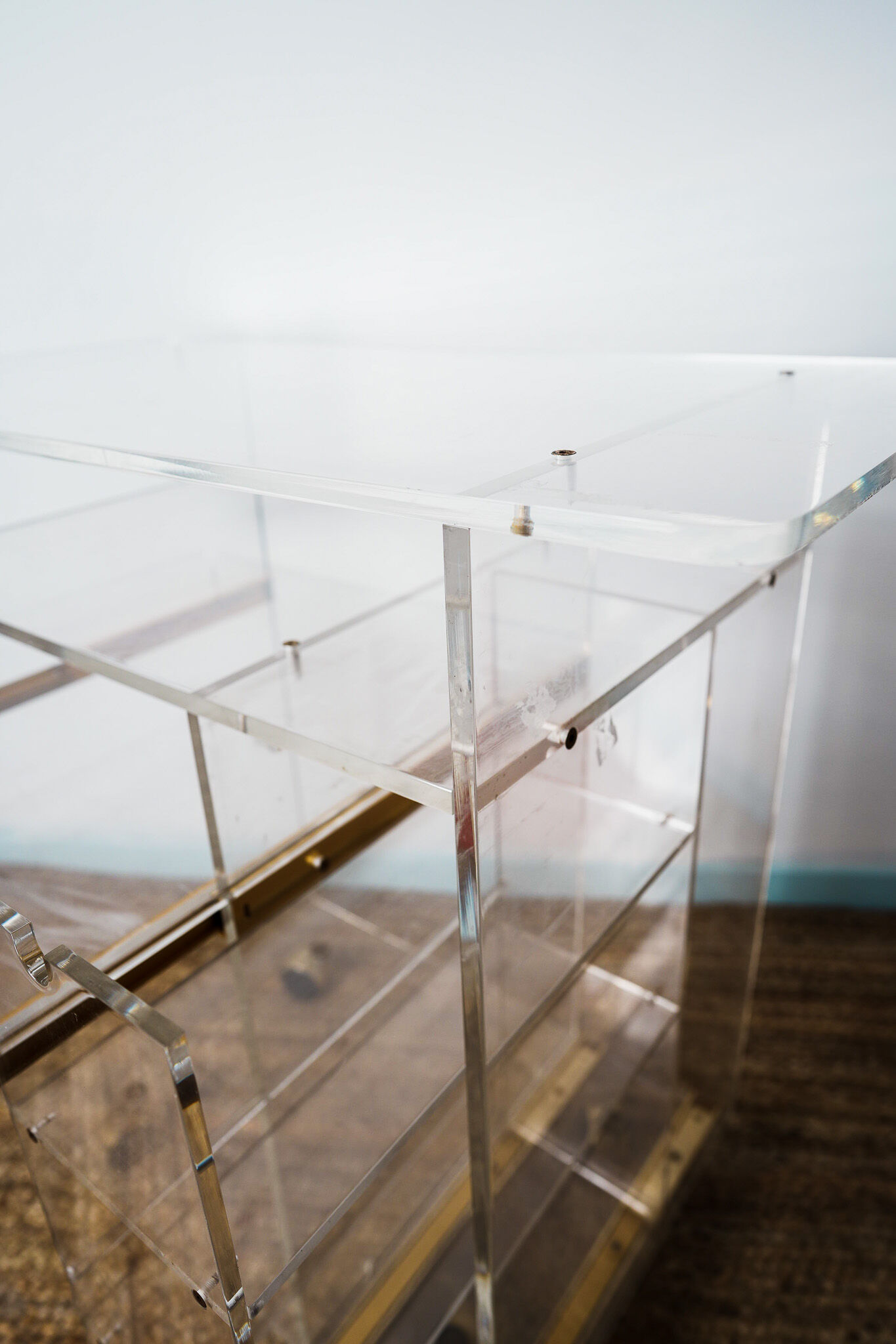 Plexiglas furniture of 'invisible de marais'