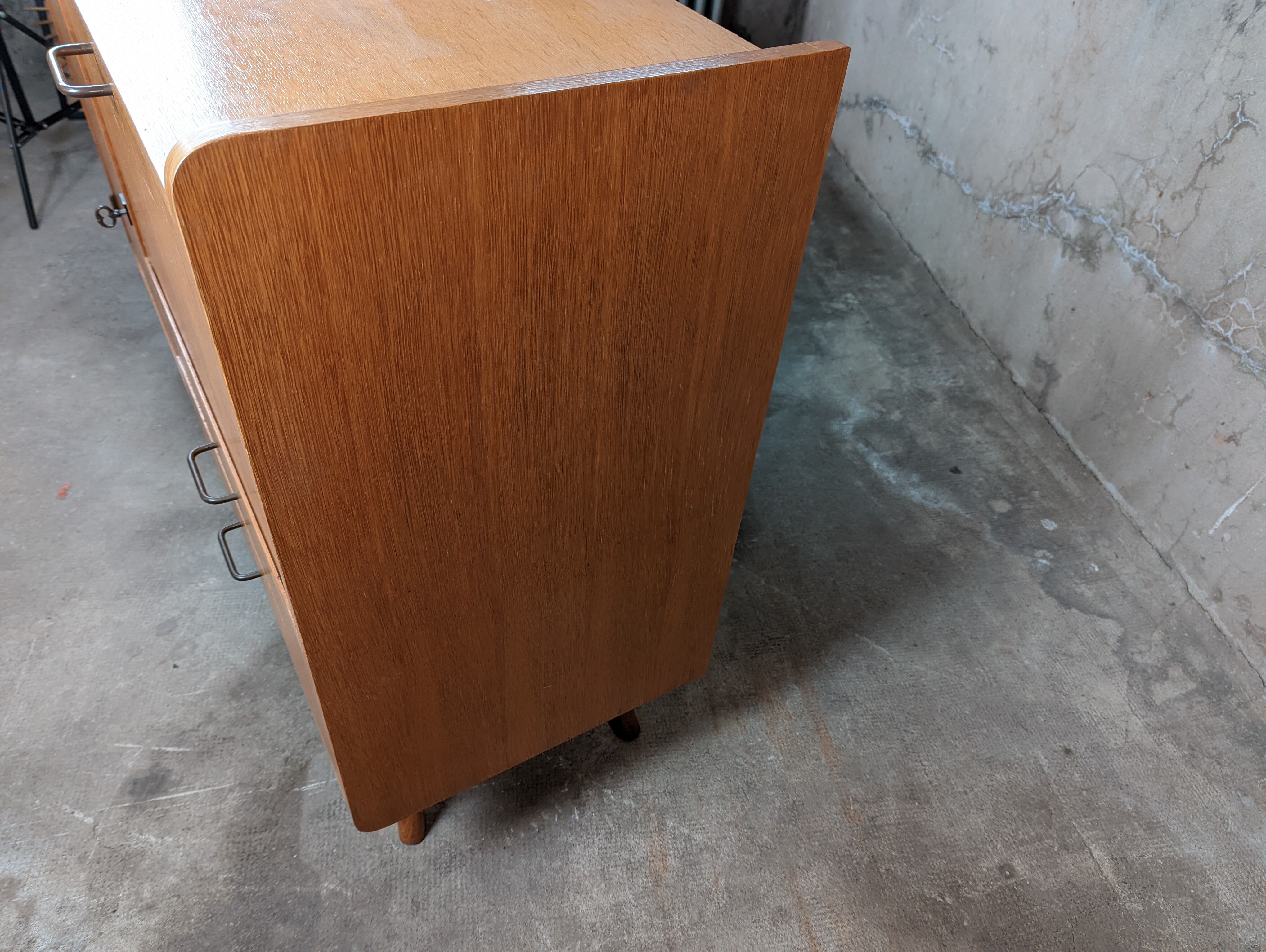 Enfilade foot compass