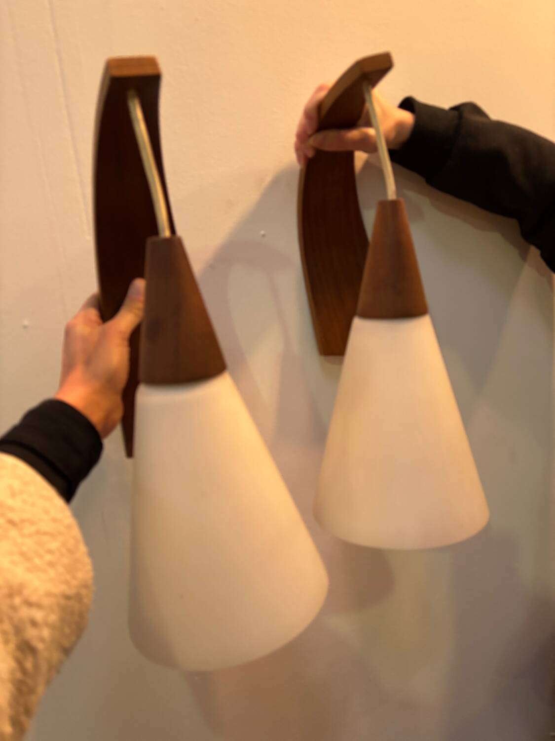 Paire d’appliques scandinaves