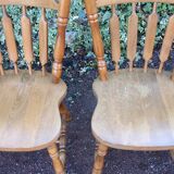 Lot of 4 western chairs