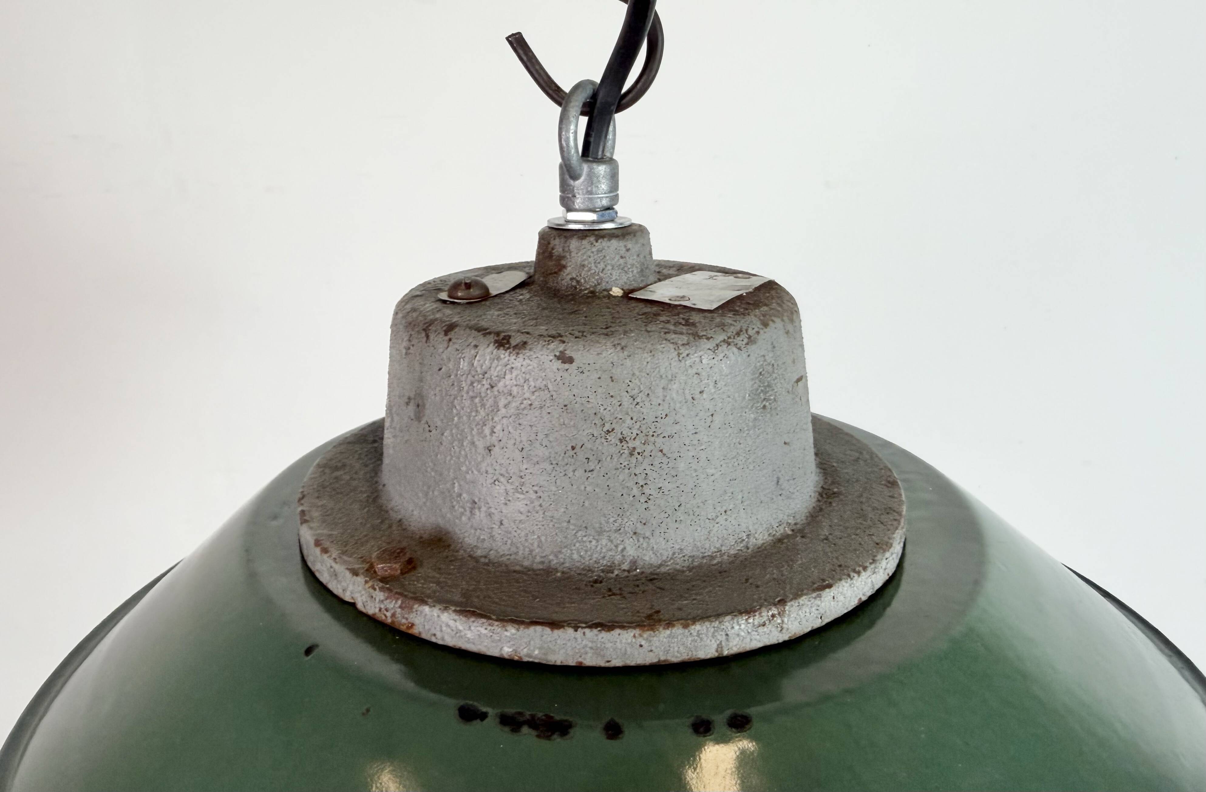 Green Enamel and Cast Iron Industrial Pendant Lamp, 1960s