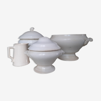 Vaisselle en porcelaine blanche