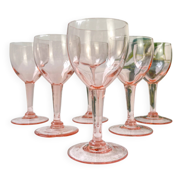 6 verres à vin rouge vintage en verre rose à facettes – années 1950 – élégance française