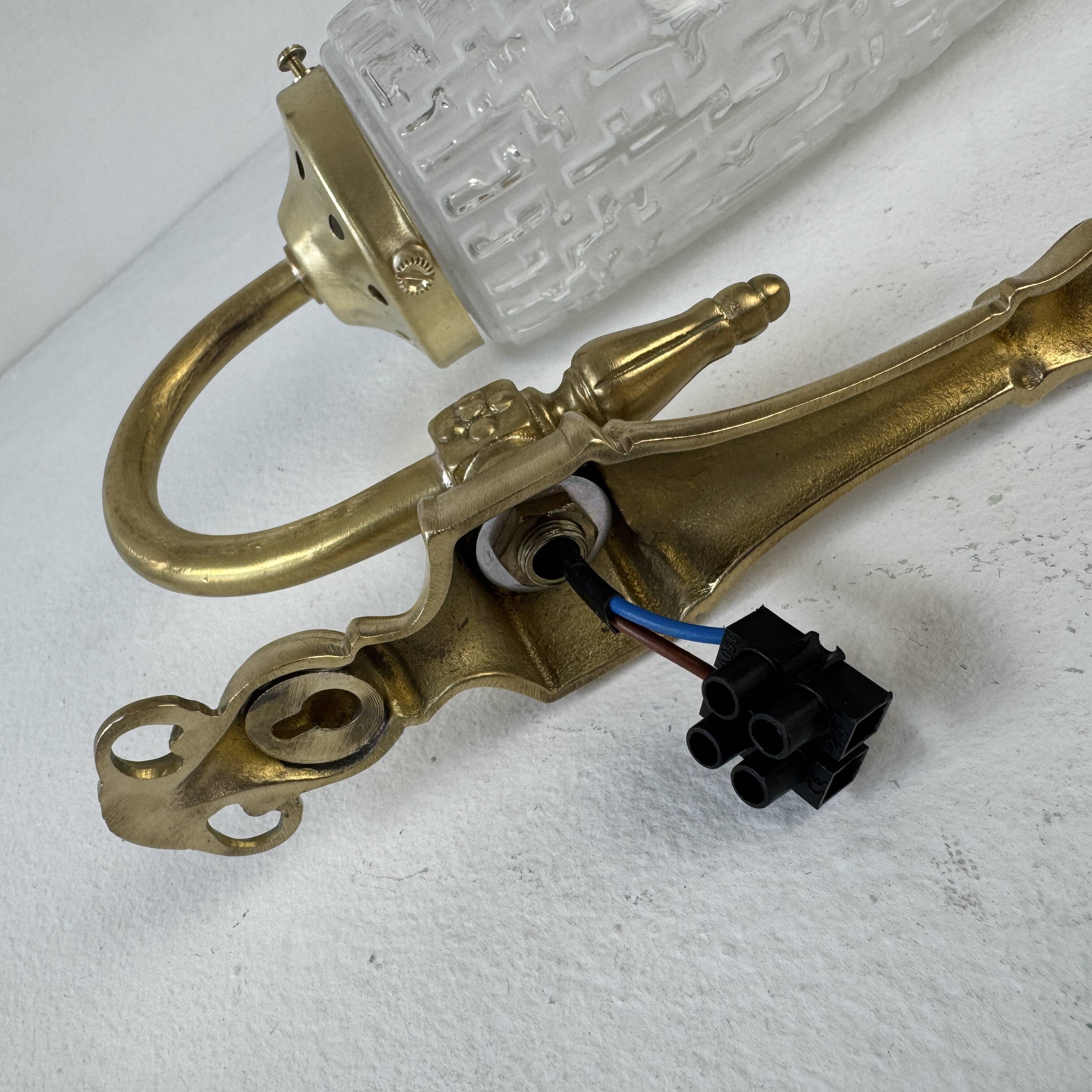 PAIR OF OLD VINTAGE WALL LIGHTS 1950