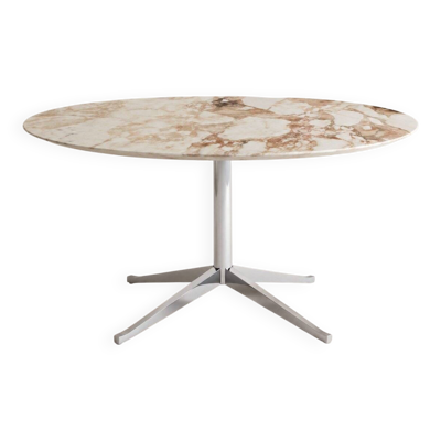 Florence KNOLL (1917-2019) pour KNOLL INTERNATIONAL. Table Ronde Ø 145 cm