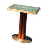 Table en marbre vert avec pied formé par quatre rondins de chêne teinté