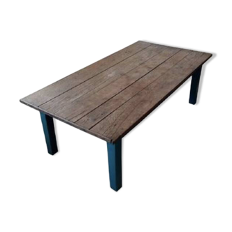 Farmhouse coffee table