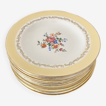 Vintage flower soup plates
