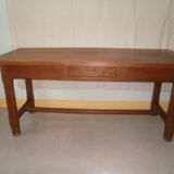 Farm table