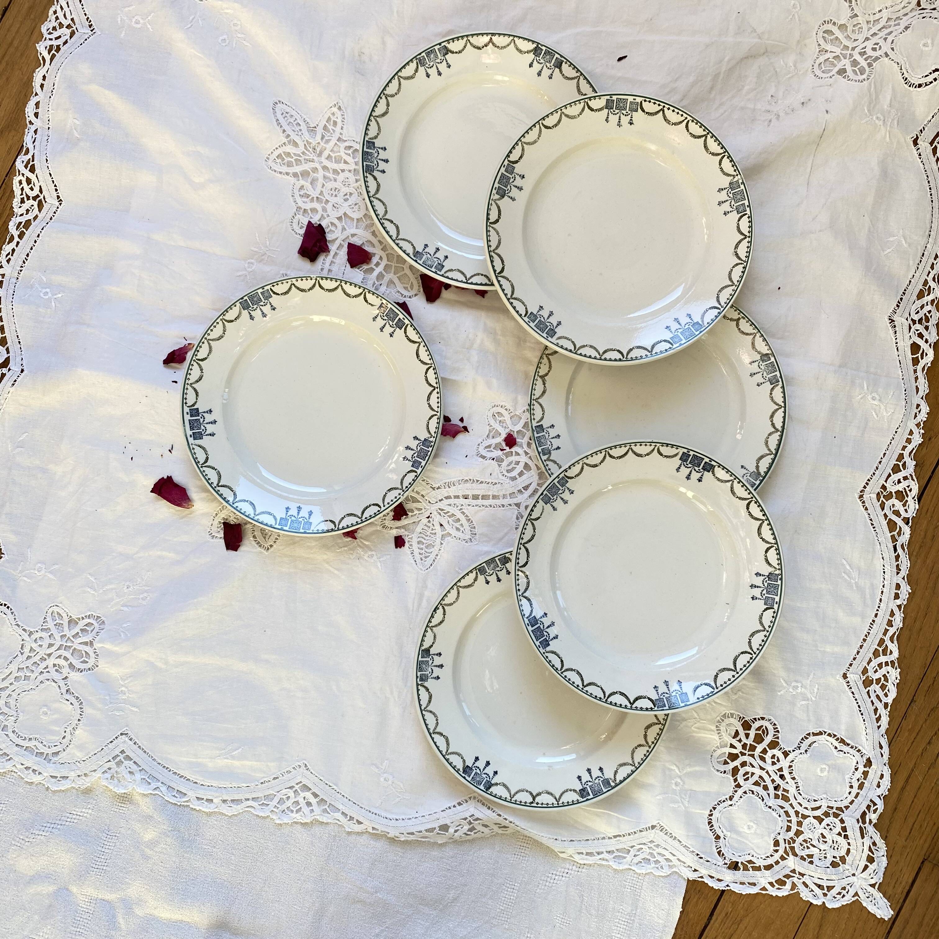 Set of 6 vintage Saint Amandinoise earthenware dessert plates