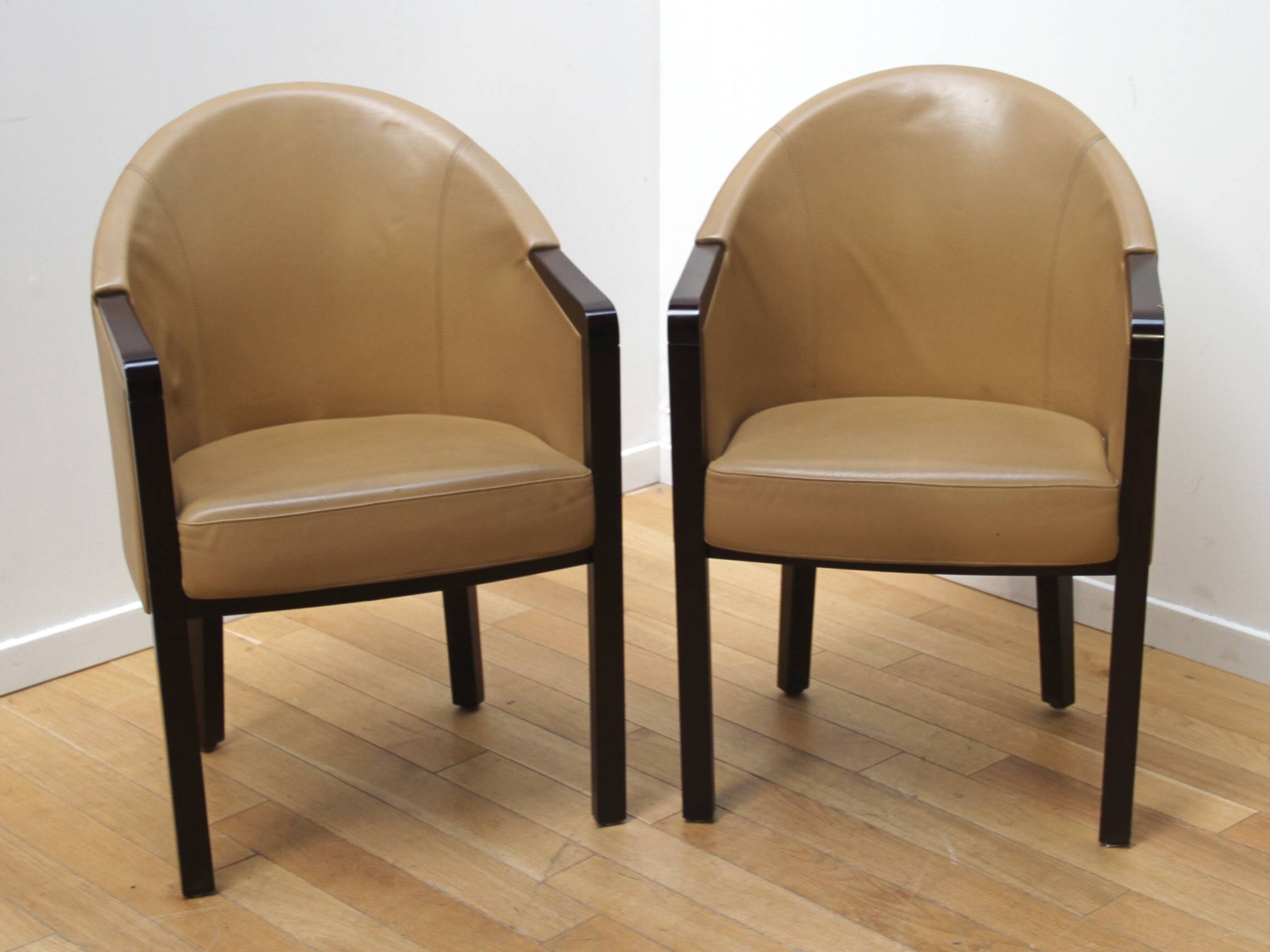 Paire de fauteuils Diamond, Poltrona Frau