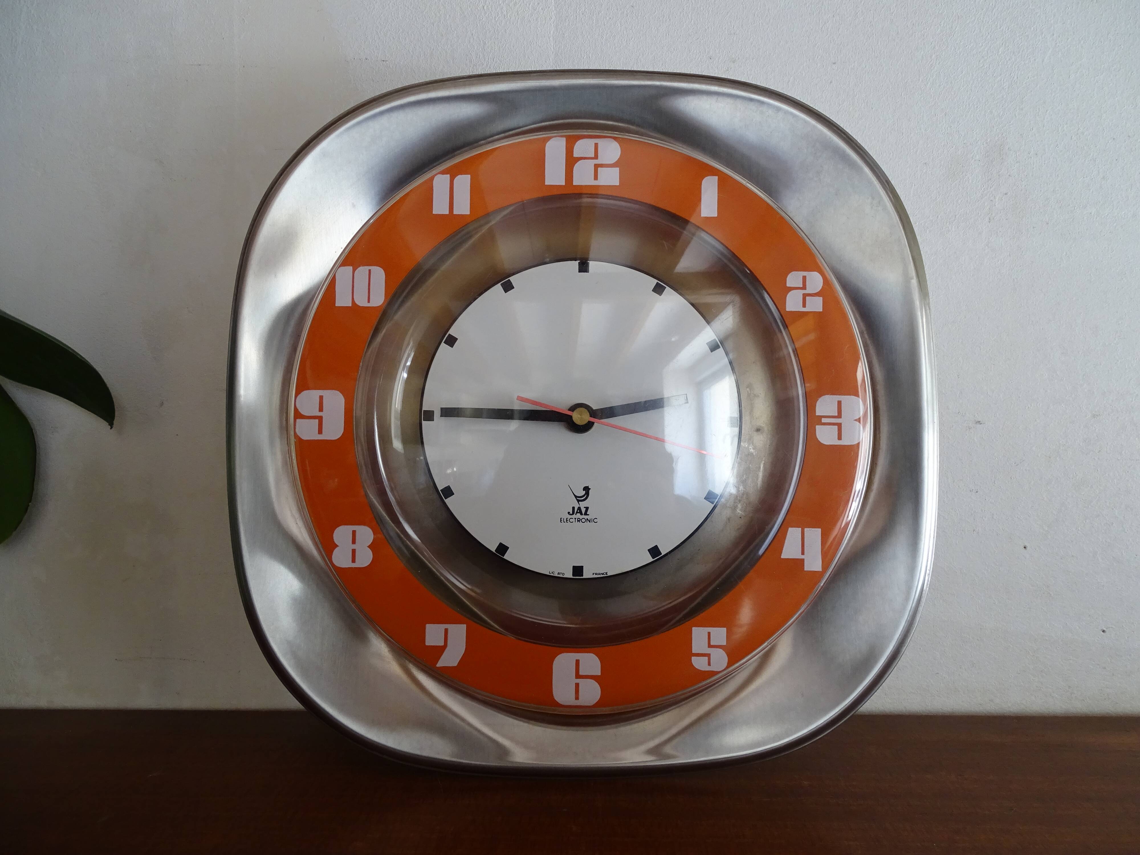 Horloge Jaz electronic alu vintage design 1970