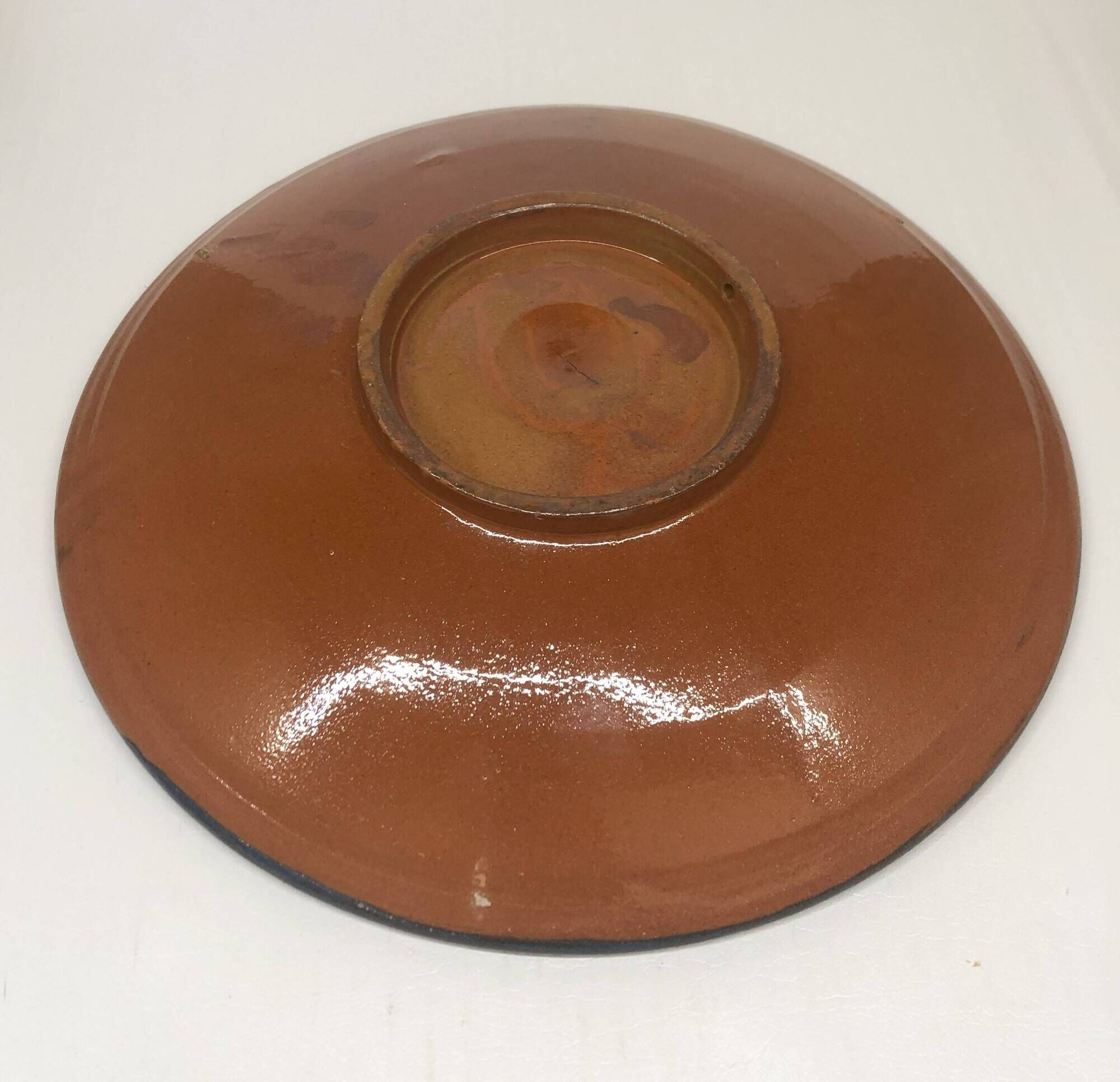 Lluís Puigdemont artisanal dish in enameled ceramic with fish decor