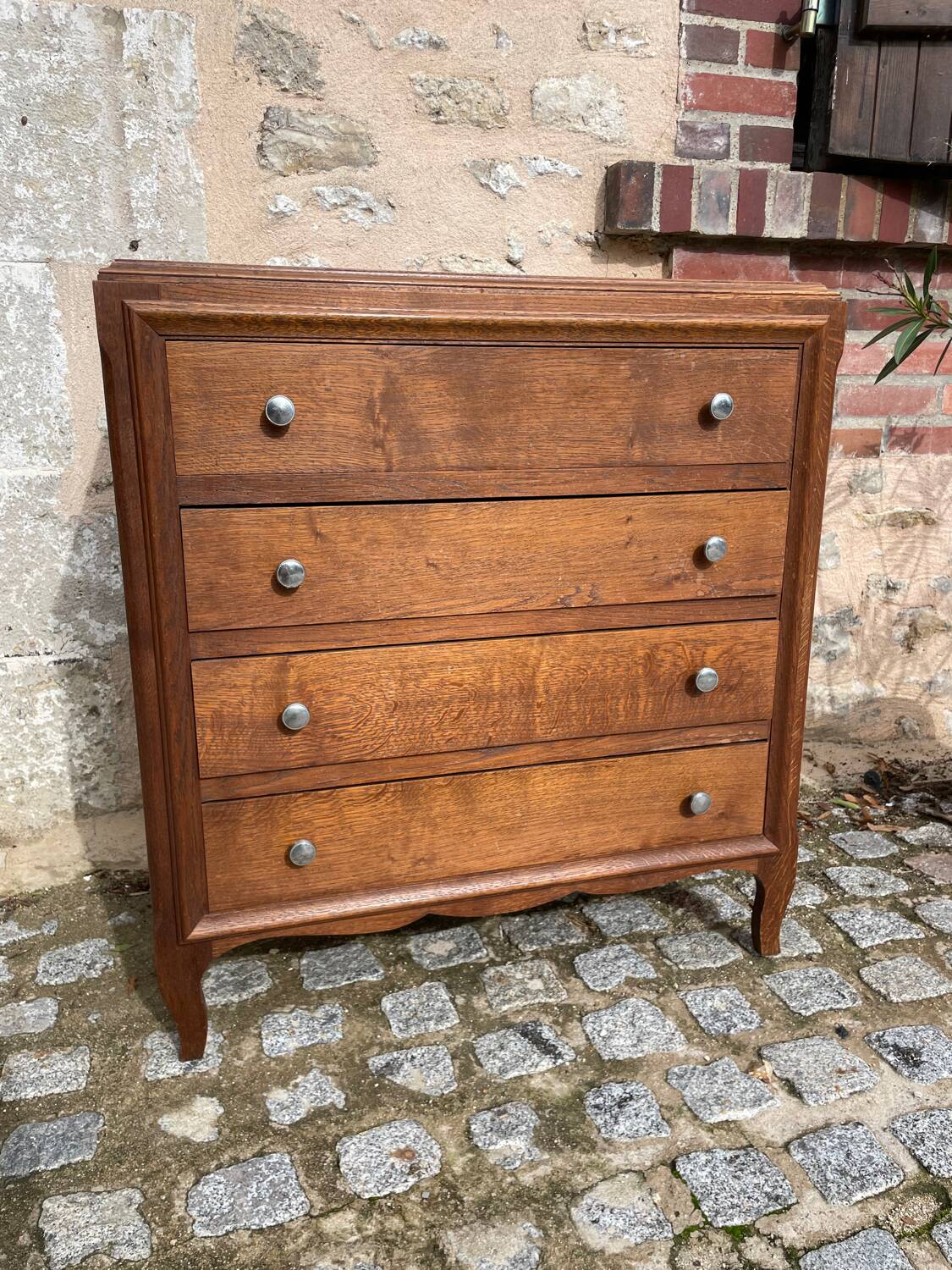 Commode en bois vintage