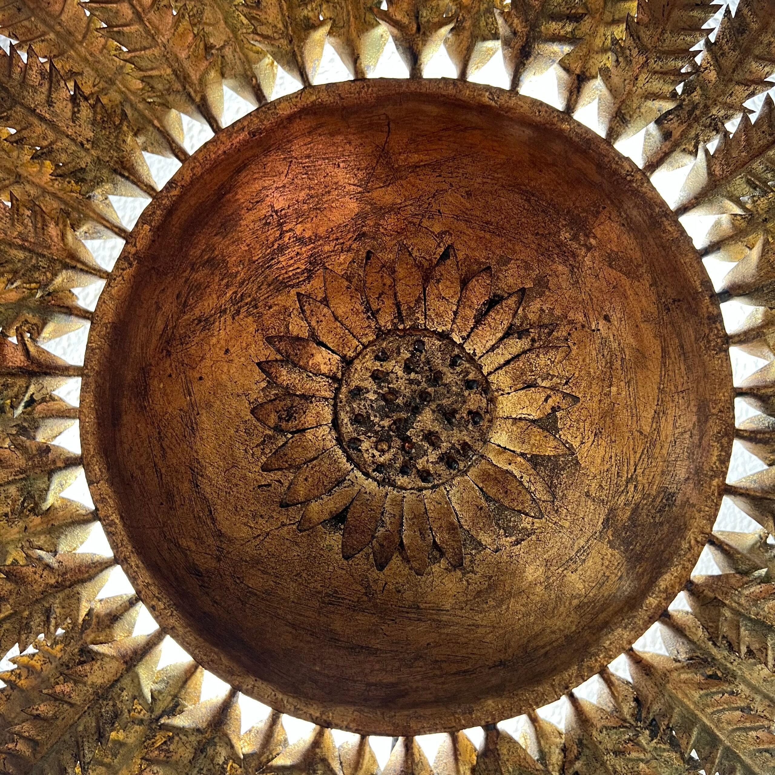 Large wall sconce "Sol" in gilded wrought iron – Spain, 1950s