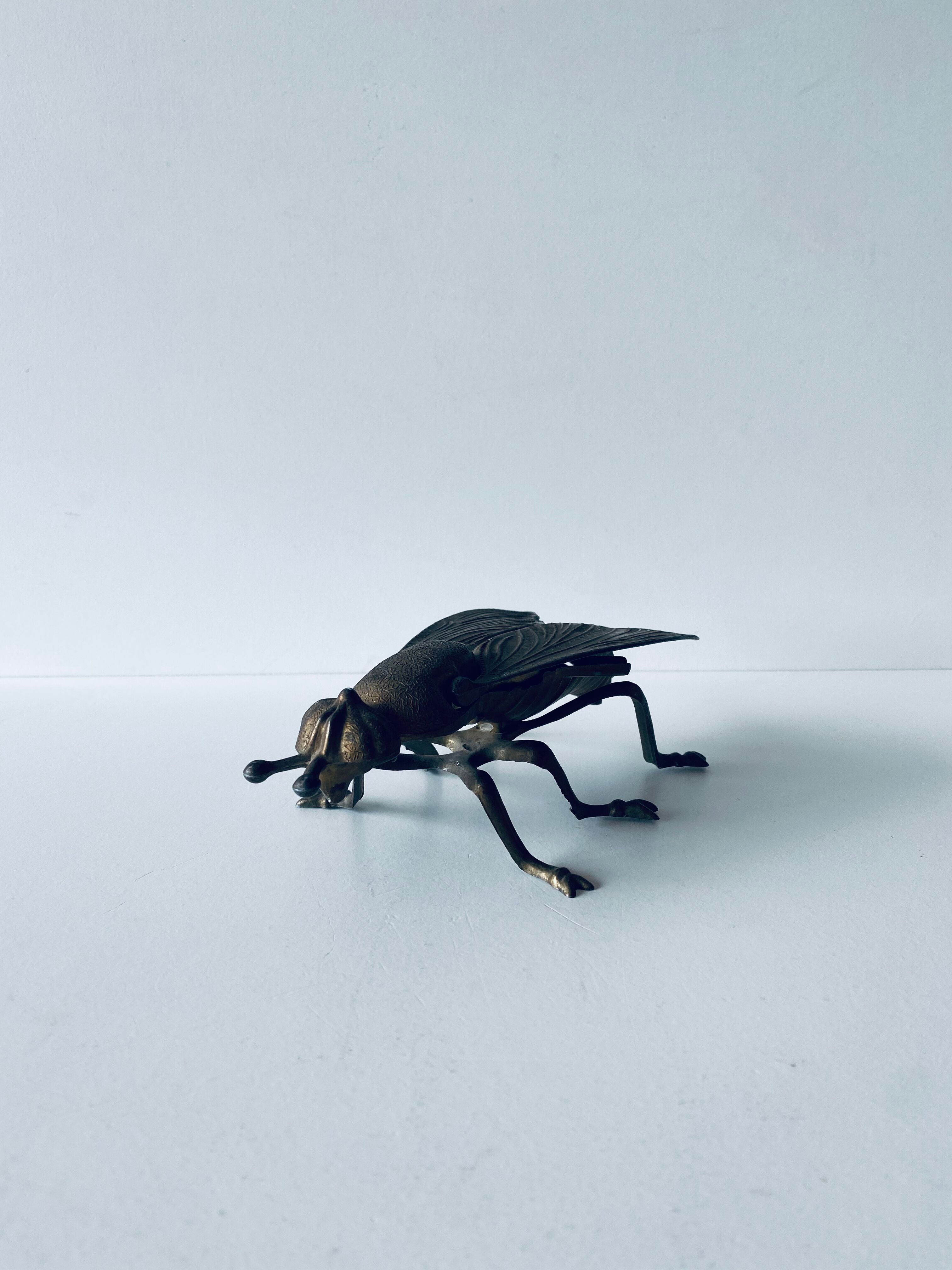 Cendrier mouche en laiton