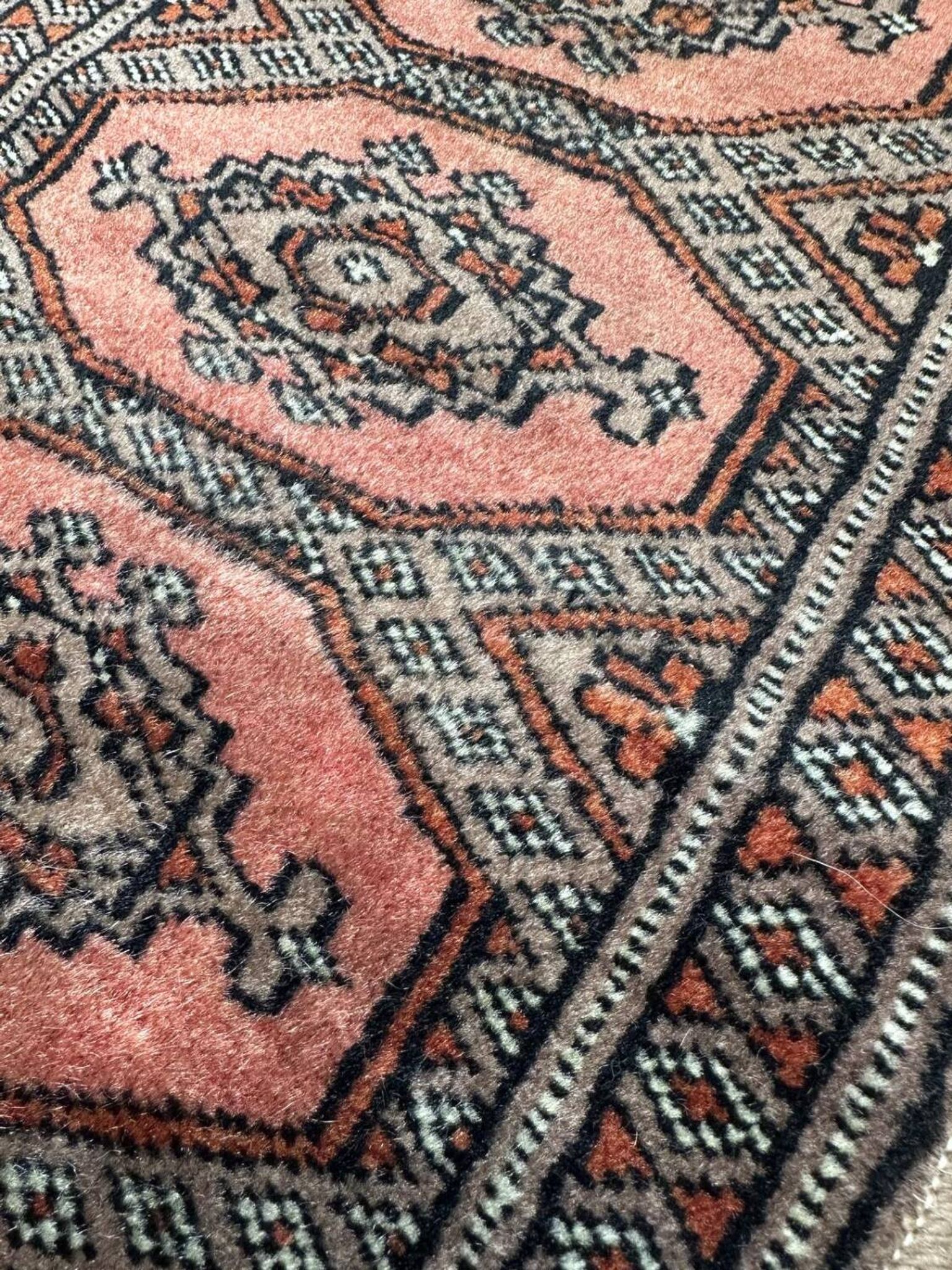 Tapis persan fait main