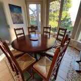 Set of 8 varnished oak chairs with straw seats