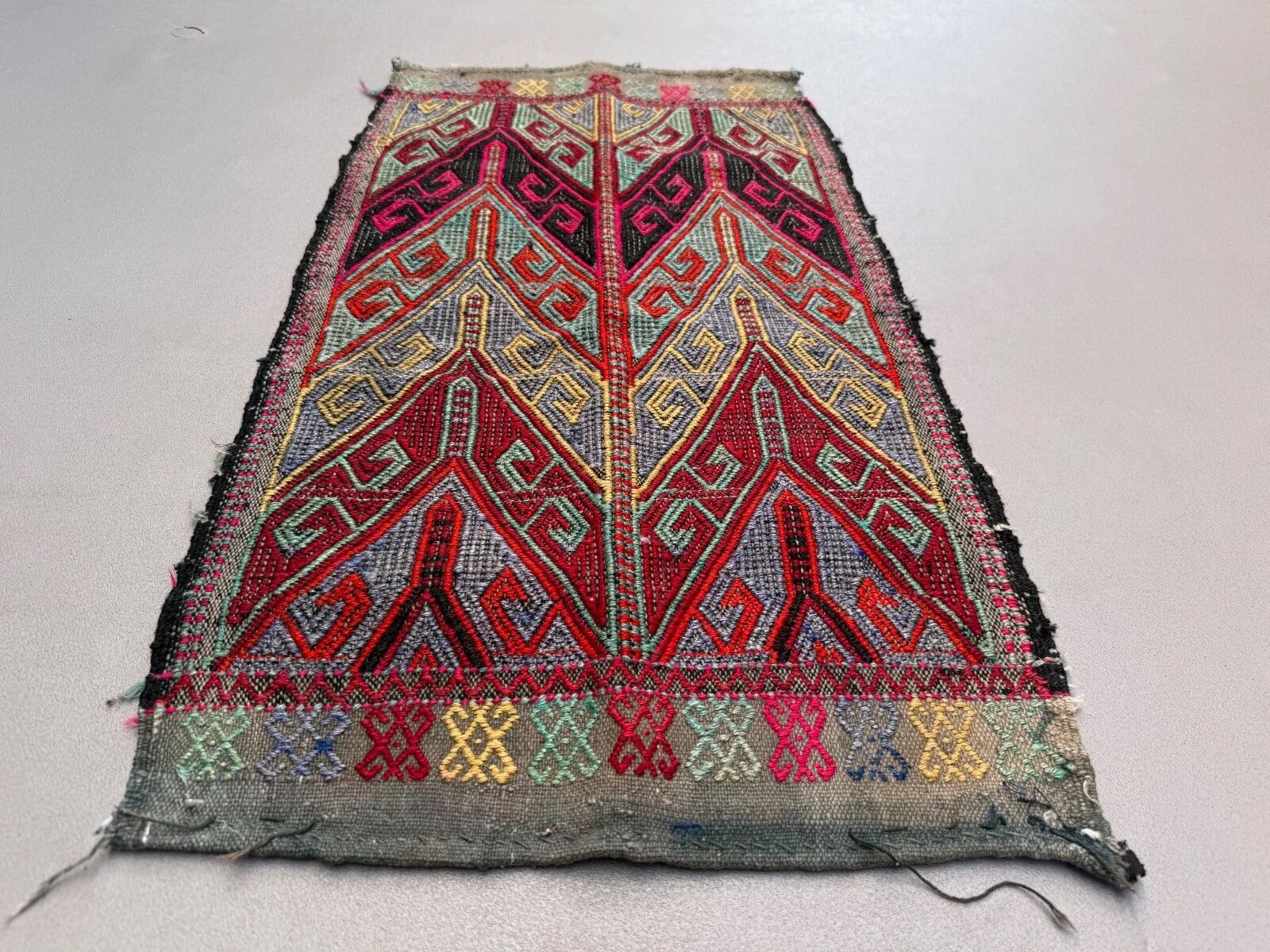 Vintage Turkish mini kilim 45x80 cm wool small kelim runner, shabby chic 2576