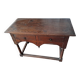 Petite table en noyer