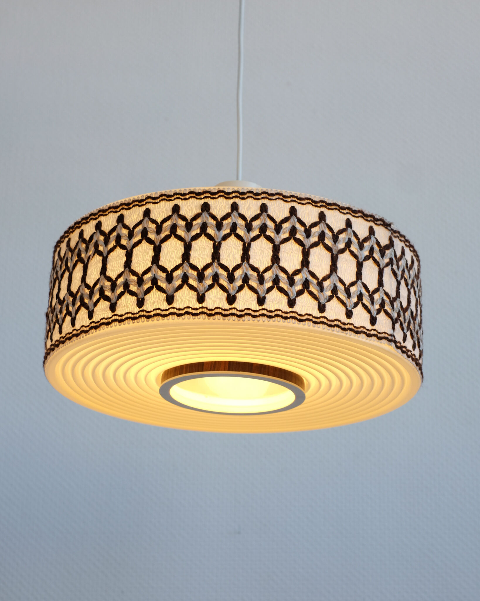 Vintage suspension in pvc, fabric and wool