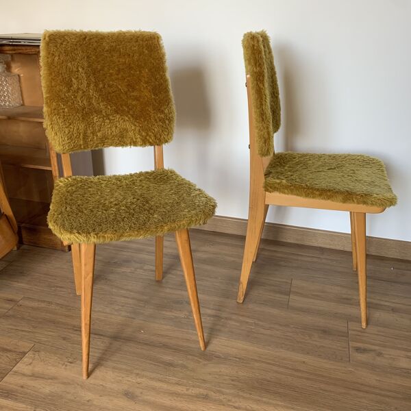 2 chaises moumoute jaune