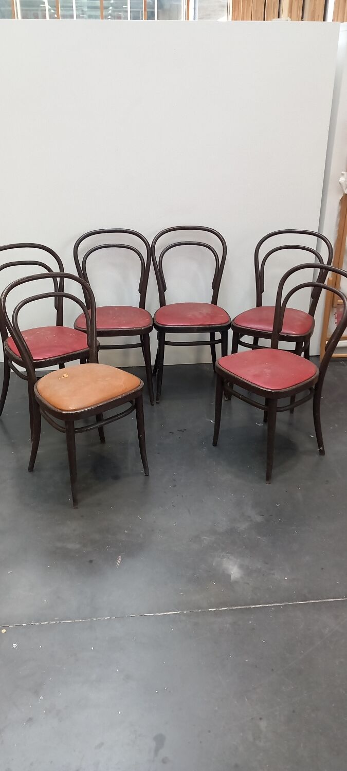 Chaises Thonet 214