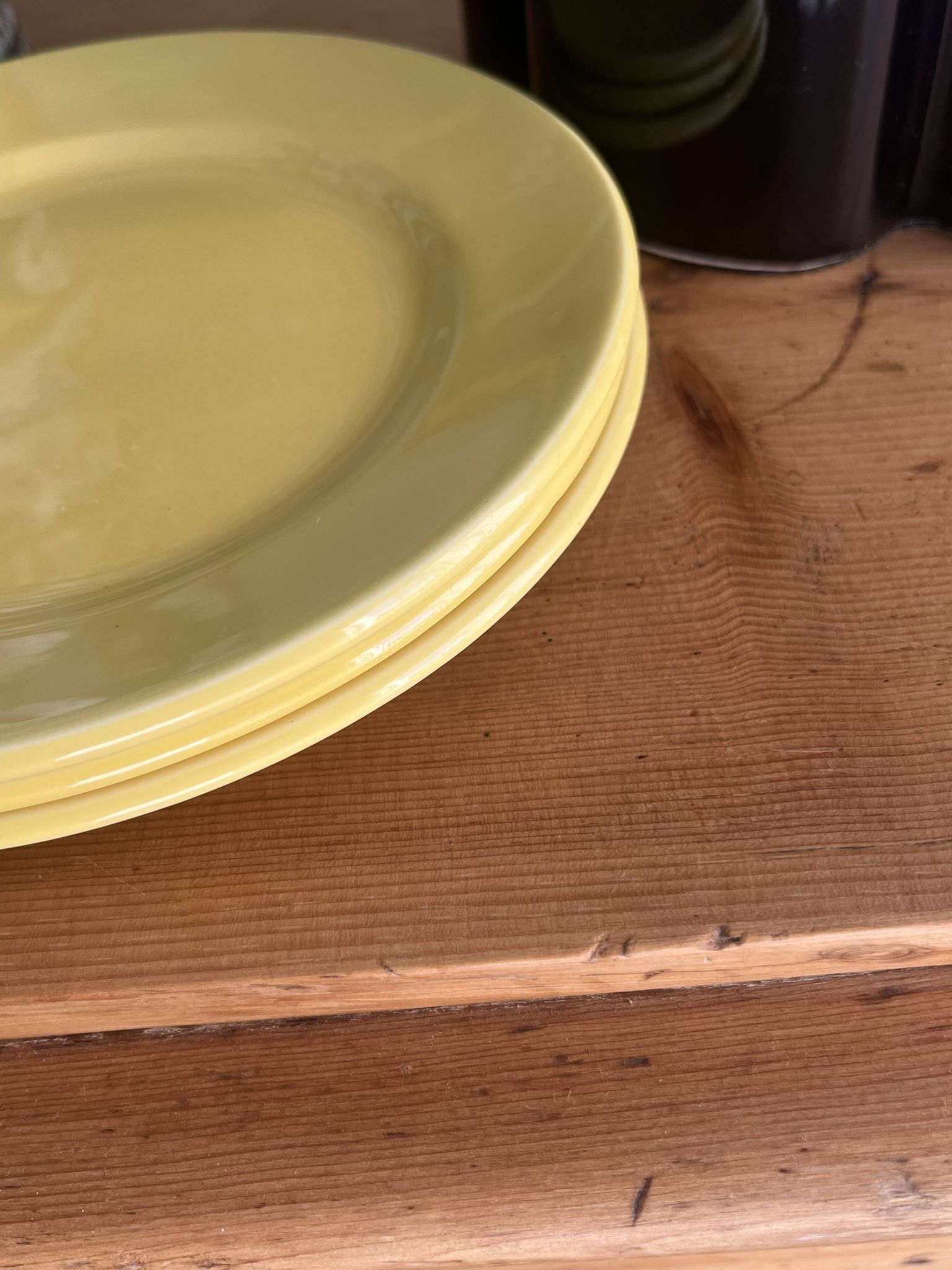 5 assiettes en céramique années 60, style Biot