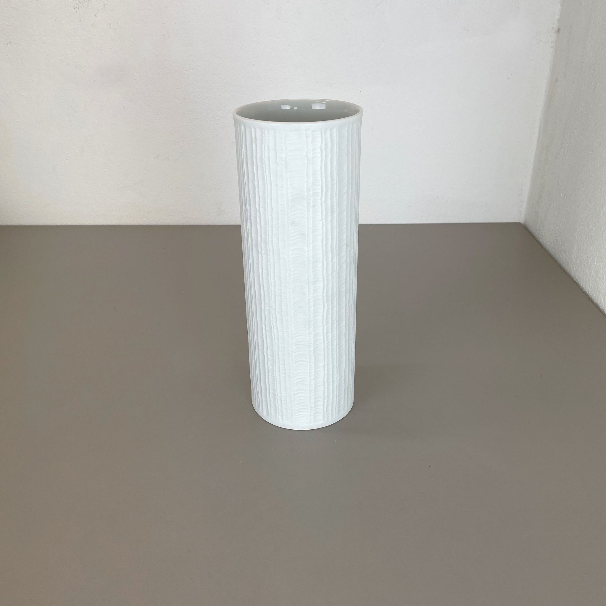 Large 32cm Op Art Vase Vase Heinrich Fuchs for Hutschenreuther, Germany, 1970s