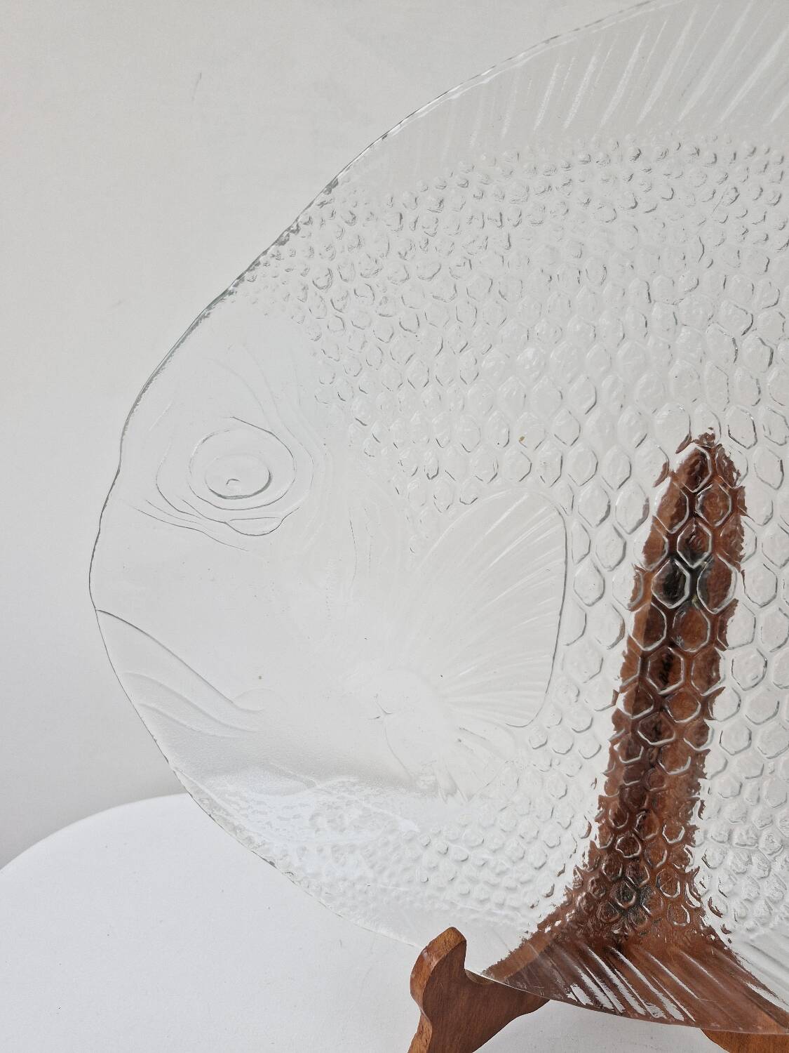 Large Transparent Glass Dish Fish Shape Arcoroc France 39 x 32.5 cm